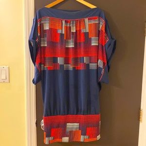 BCBGMAXAZRIA Sz M Navy Dolman Short Sleeve Dress w/ Geometric Print